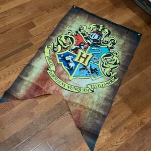 New Hp wizard house flag